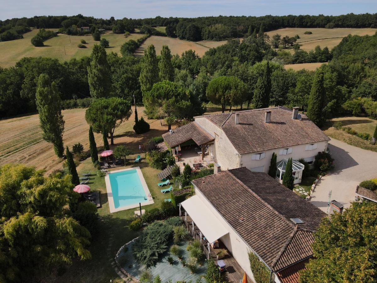 Les Tamaris Panzió Castelnau-sur-Gupie Kültér fotó