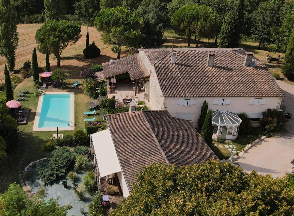 Les Tamaris Panzió Castelnau-sur-Gupie Kültér fotó